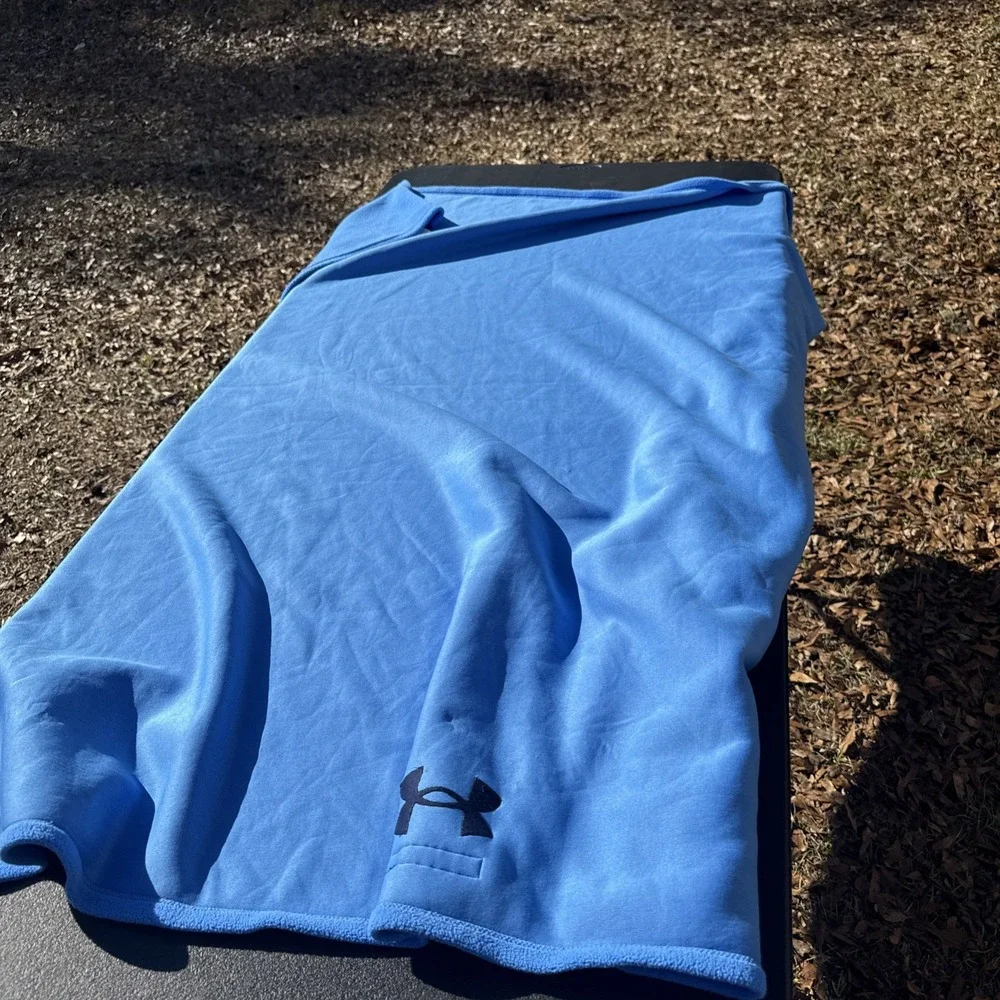 Under Armour Athletic Blanket Field Sideline Fleece 50x60